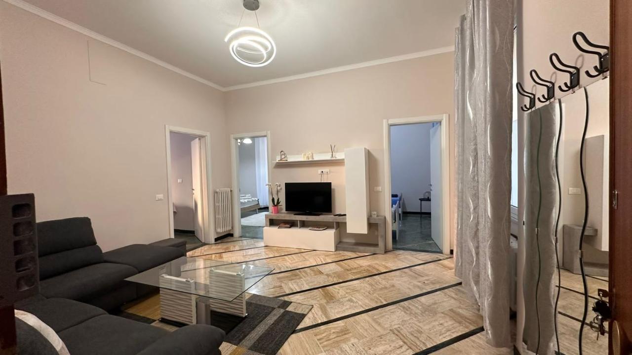 Edens House Con Parcheggio Privato Gratuito Apartment Рапало Екстериор снимка