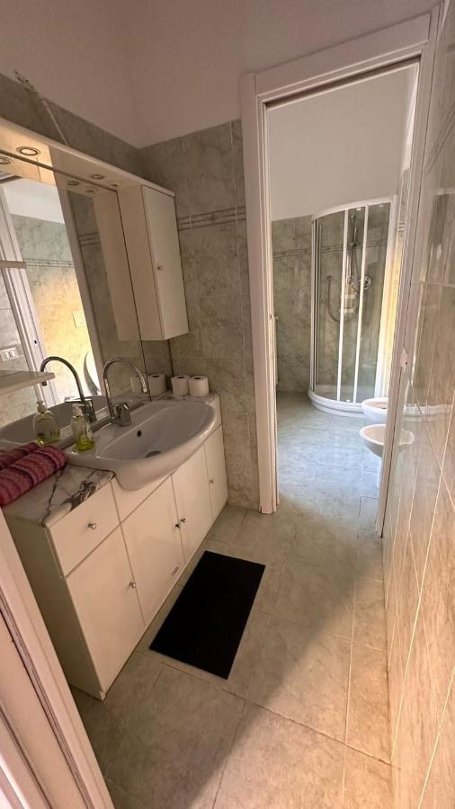 Edens House Con Parcheggio Privato Gratuito Apartment Рапало Екстериор снимка